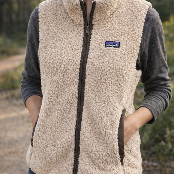 Patagonia Jackets & Blazers - Patagonia Fleece Vest • Cream Sherpa Zip • Outdoor Essential • Reversible